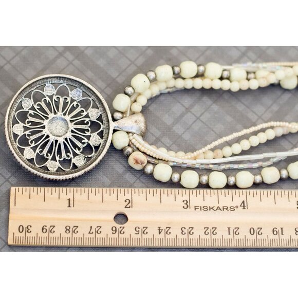 Vintage Boho White Pendant Necklace 20 Inches G20 - Picture 3 of 3